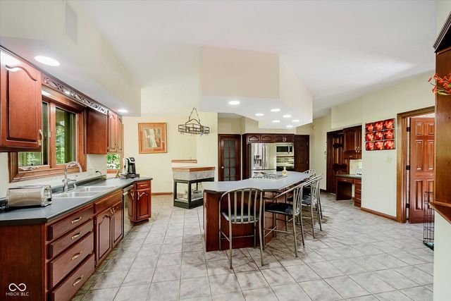 6554 Bergeson Way, Indianapolis, IN 46278