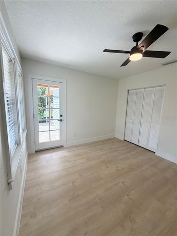 104 W LAMBRIGHT STREET, Tampa, FL 33604