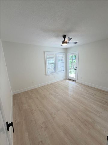 104 W LAMBRIGHT STREET, Tampa, FL 33604