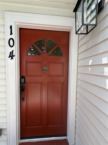 104 W LAMBRIGHT STREET, Tampa, FL 33604