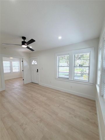 104 W LAMBRIGHT STREET, Tampa, FL 33604