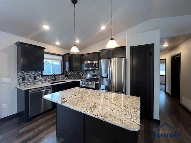 533 BULL RUN DR, Box Elder, SD 57719