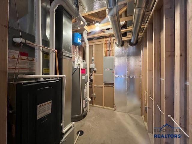 533 BULL RUN DR, Box Elder, SD 57719