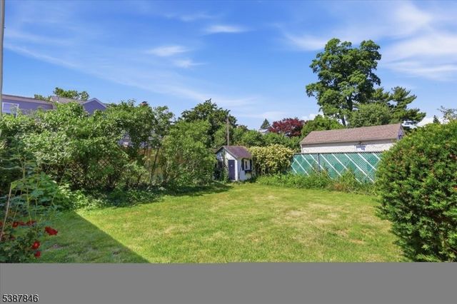 15 Kennedy Rd, Morris Twp., NJ 07950