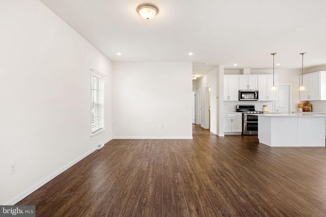 420 DANDELION DR, Blue Bell, PA 19422