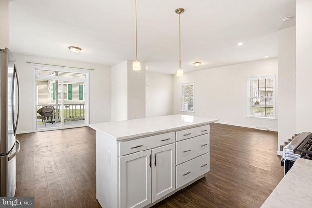 420 DANDELION DR, Blue Bell, PA 19422