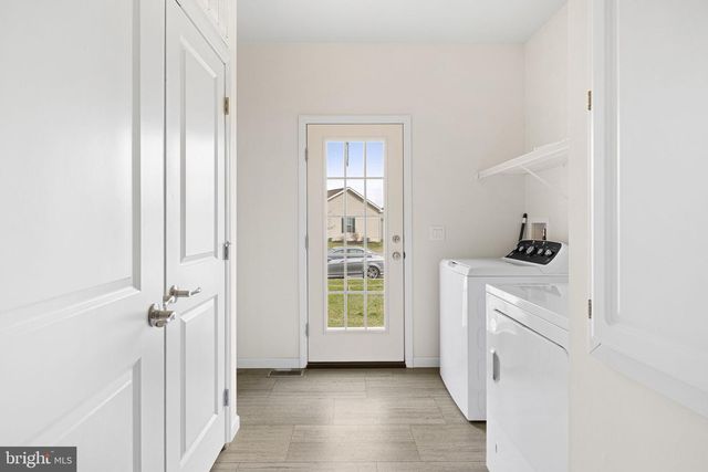 420 DANDELION DR, Blue Bell, PA 19422