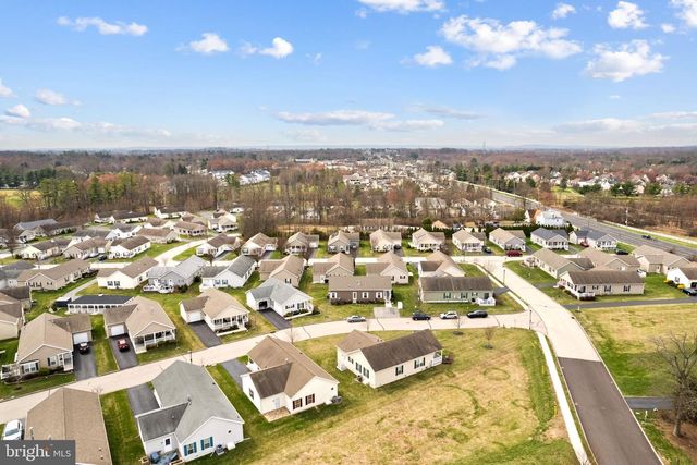 420 DANDELION DR, Blue Bell, PA 19422