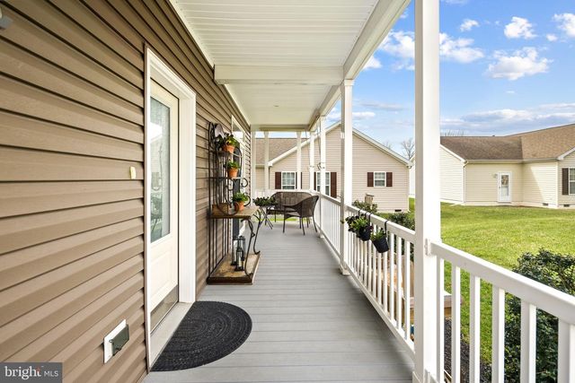420 DANDELION DR, Blue Bell, PA 19422
