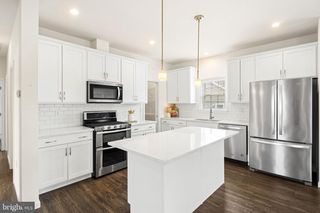 420 DANDELION DR, Blue Bell, PA 19422