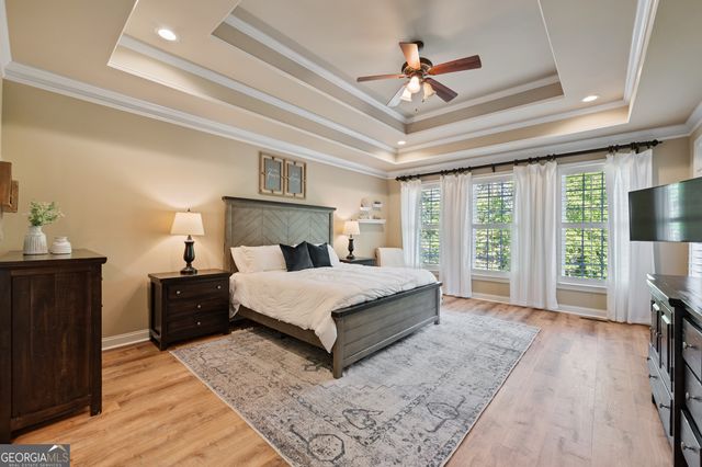 4452 Sandhurst Place, Flowery Branch, GA 30542