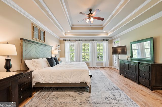 4452 Sandhurst Place, Flowery Branch, GA 30542