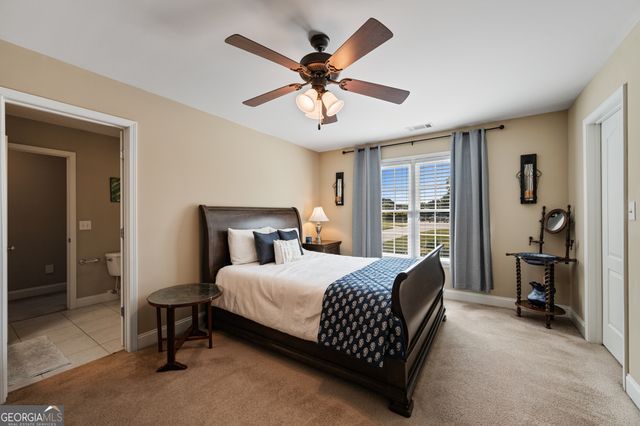 4452 Sandhurst Place, Flowery Branch, GA 30542