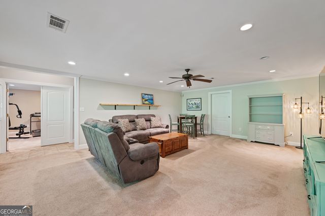 4452 Sandhurst Place, Flowery Branch, GA 30542