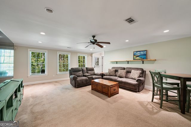 4452 Sandhurst Place, Flowery Branch, GA 30542