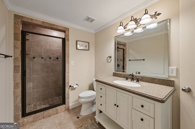 4452 Sandhurst Place, Flowery Branch, GA 30542