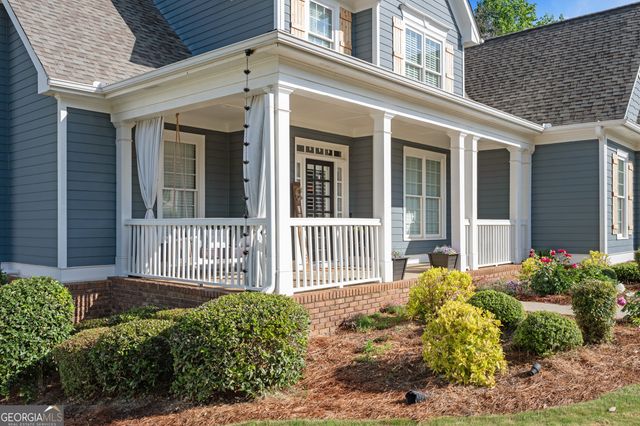 4452 Sandhurst Place, Flowery Branch, GA 30542