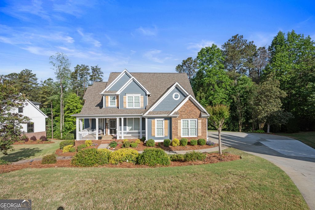 4452 Sandhurst Place, Flowery Branch, GA 30542