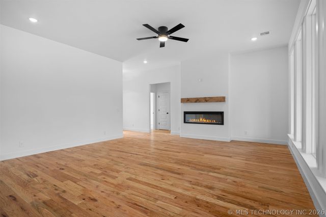 11960 N 193rd East Avenue, Collinsville, OK 74021