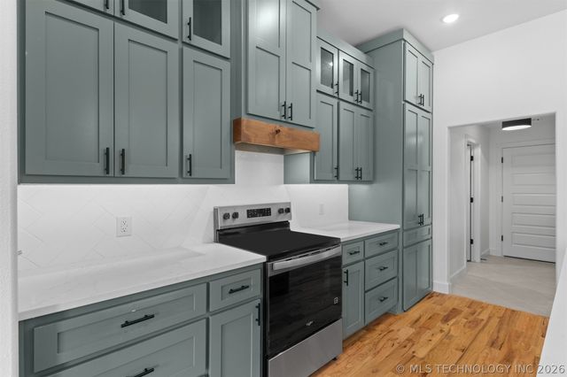11960 N 193rd East Avenue, Collinsville, OK 74021