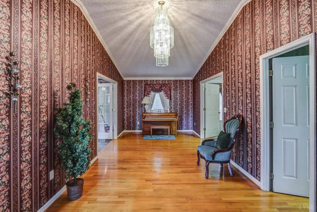 389 Delta Drive, Hurt, VA 24563