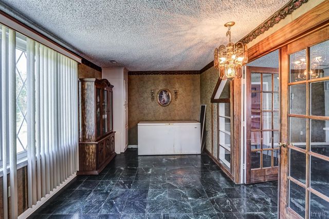 389 Delta Drive, Hurt, VA 24563