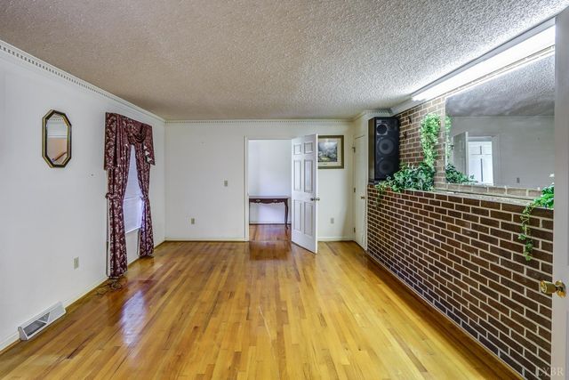 389 Delta Drive, Hurt, VA 24563