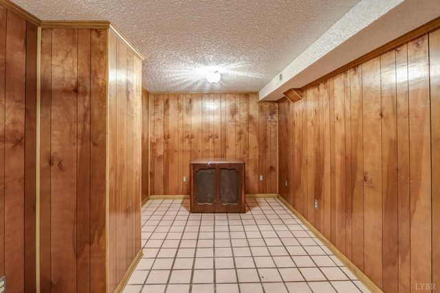 389 Delta Drive, Hurt, VA 24563