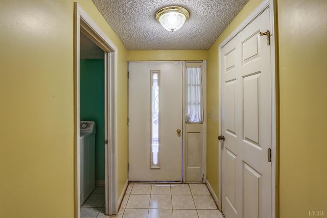 389 Delta Drive, Hurt, VA 24563