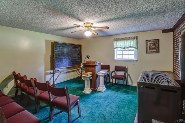 389 Delta Drive, Hurt, VA 24563