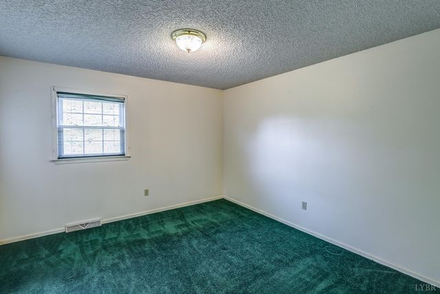 389 Delta Drive, Hurt, VA 24563