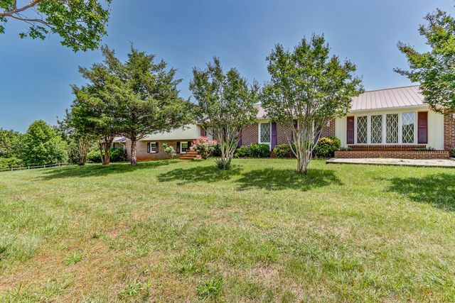 389 Delta Drive, Hurt, VA 24563