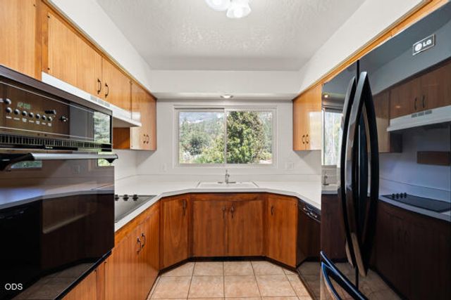 6460 Rogue River Highway, Grants Pass, OR 97527