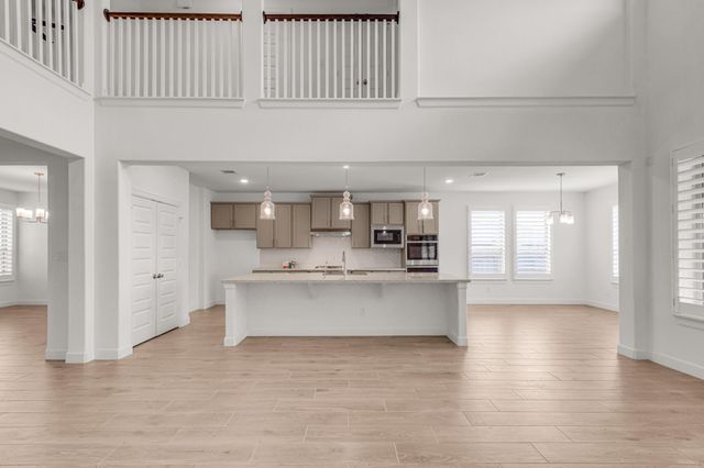 702 Westwood Drive, League City, TX 77573