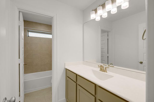 702 Westwood Drive, League City, TX 77573