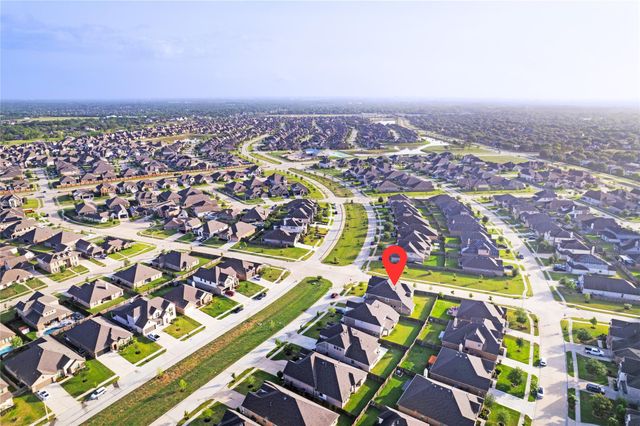 702 Westwood Drive, League City, TX 77573