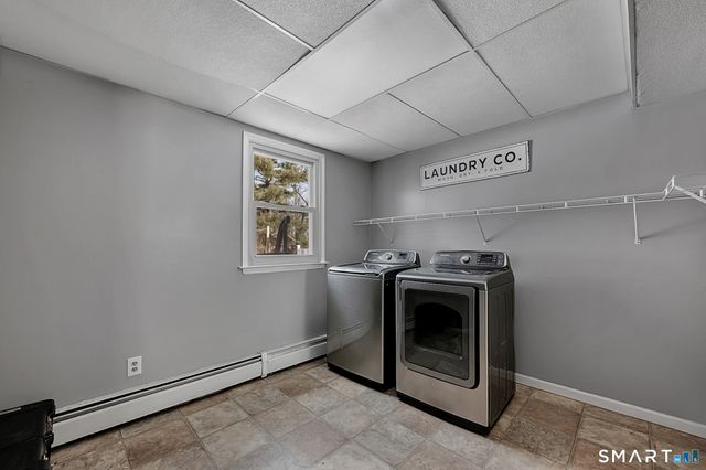 3 Grand Place, Newtown, CT 06470