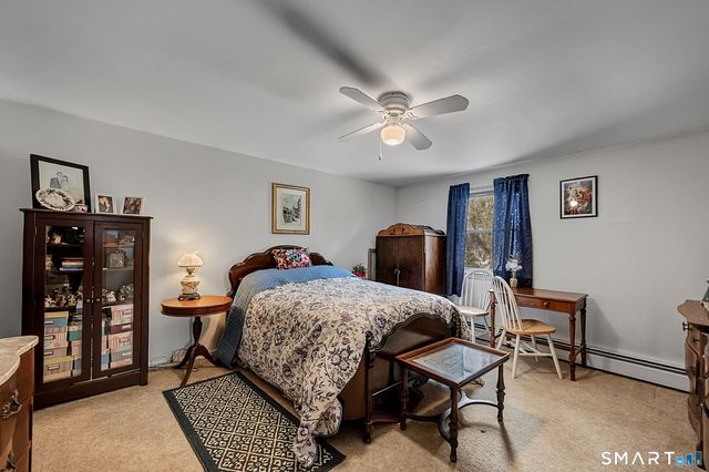 3 Grand Place, Newtown, CT 06470