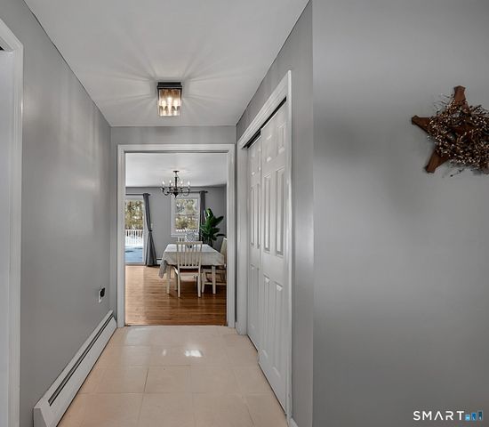 3 Grand Place, Newtown, CT 06470