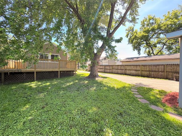 3126 State Avenue, Des Moines, IA 50317