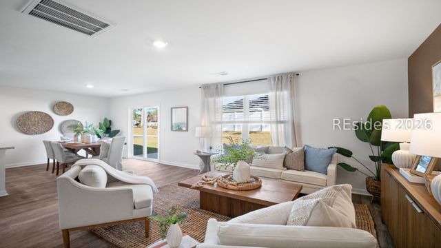 1055 Sanctuary Dr, Ridgeland, SC 29936