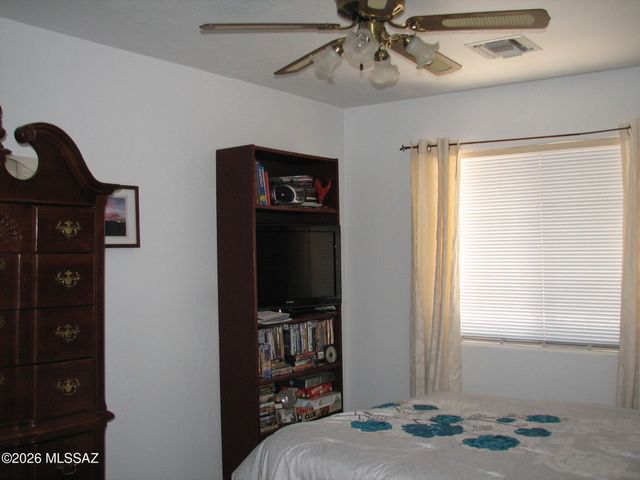 454 N Pomerene Road, Benson, AZ 85602
