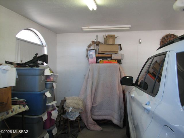 454 N Pomerene Road, Benson, AZ 85602
