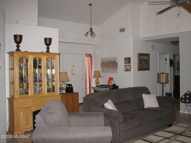 454 N Pomerene Road, Benson, AZ 85602