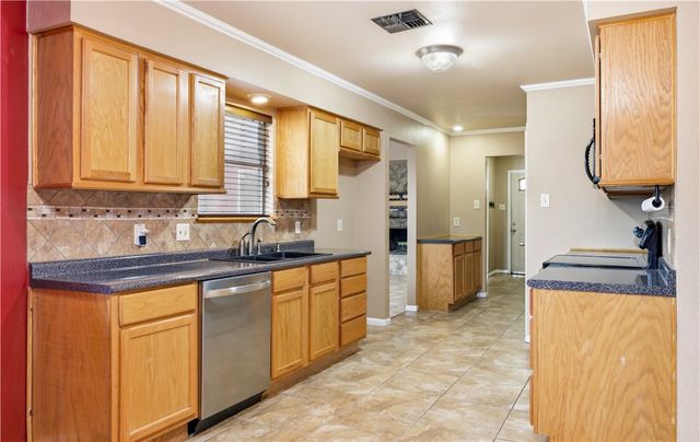 11642 Coleta Creek, Corpus Christi, TX 78410