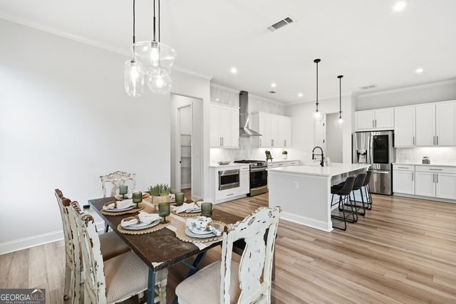 732 Bridgeview Drive, Canton, GA 30115
