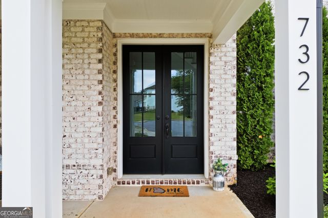 732 Bridgeview Drive, Canton, GA 30115