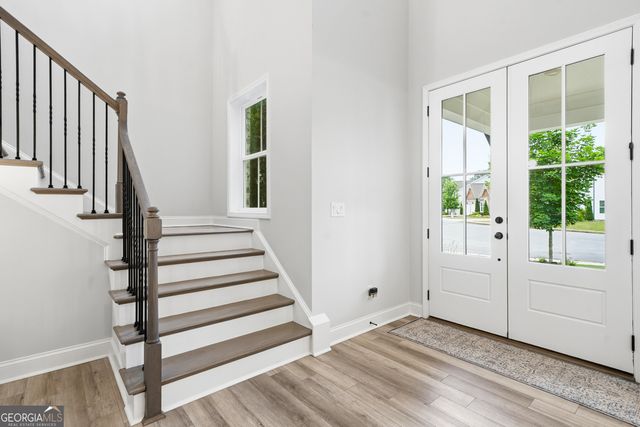732 Bridgeview Drive, Canton, GA 30115