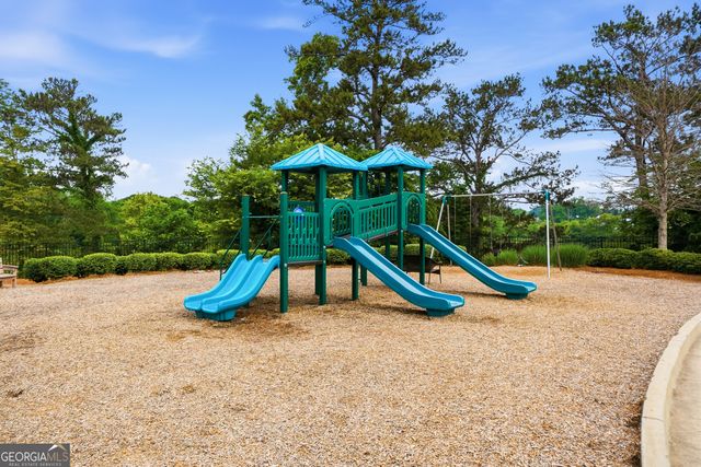 732 Bridgeview Drive, Canton, GA 30115