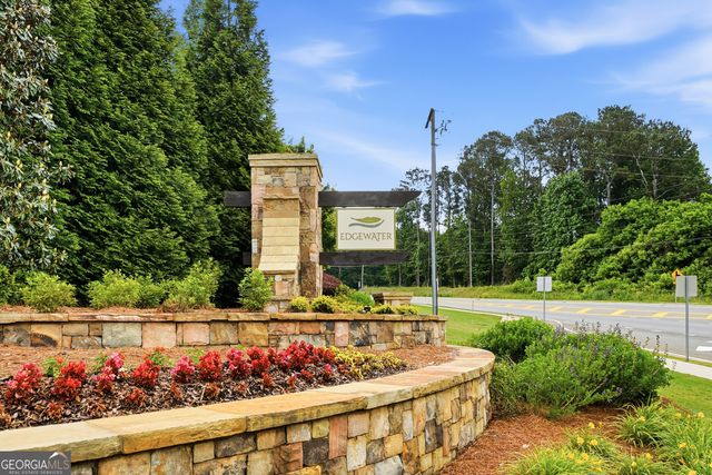 732 Bridgeview Drive, Canton, GA 30115